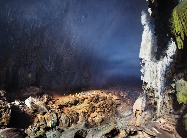 Adventure tours to Son Doong Cave in 2017 on sale